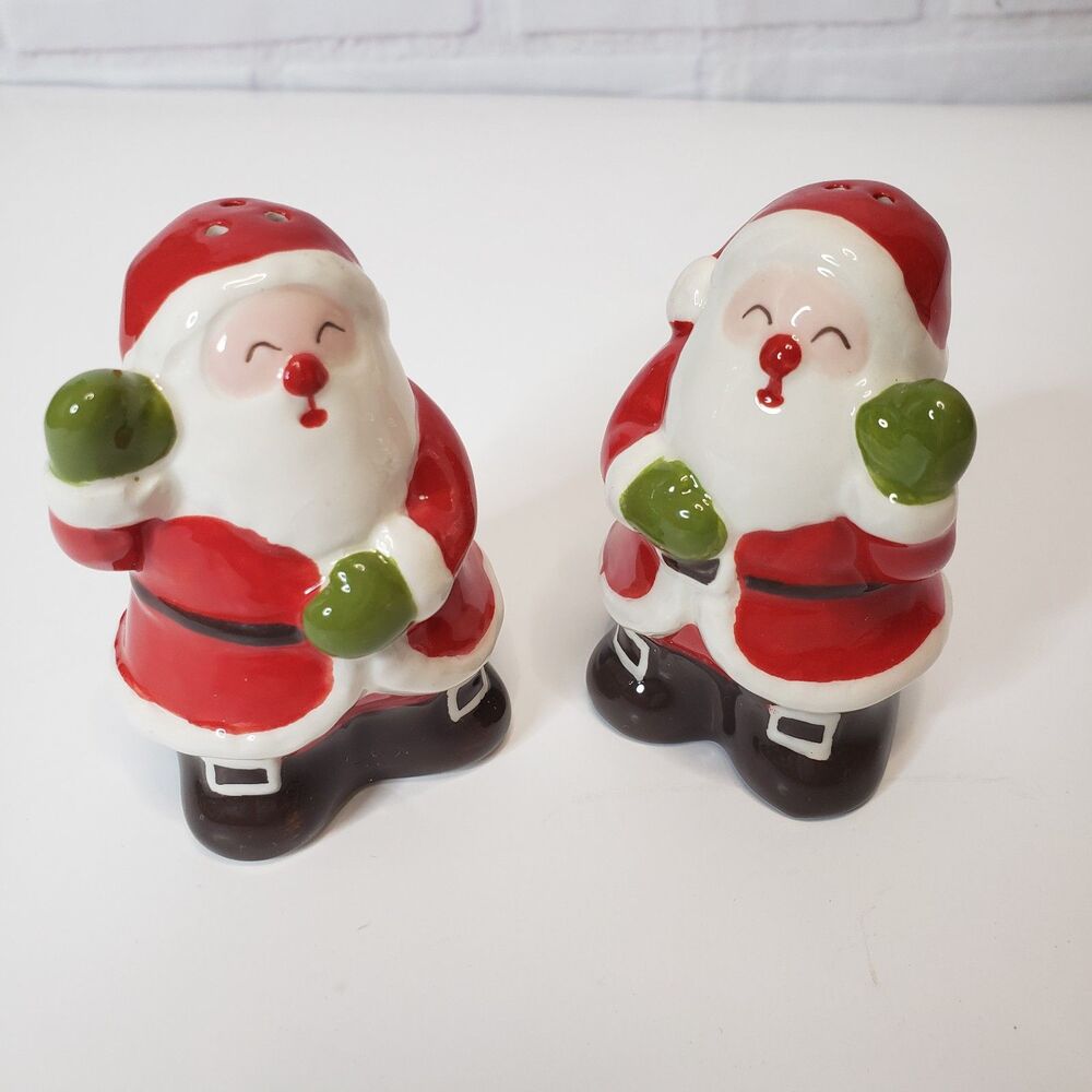Vtg Christmas Whimsical Red Ceramic Santa Salt & Pepper Shakers Holiday Decor
